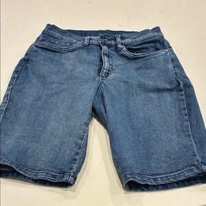 VENUS  Classic Blue Jean Shorts